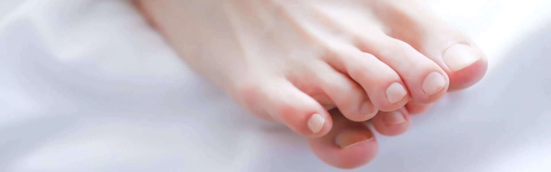 Fungal infections of fingernails: how to treat them effectively?
